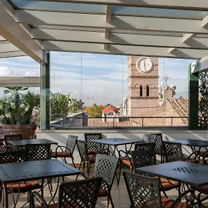 Domus Sessoriana 3*, Roma Italia